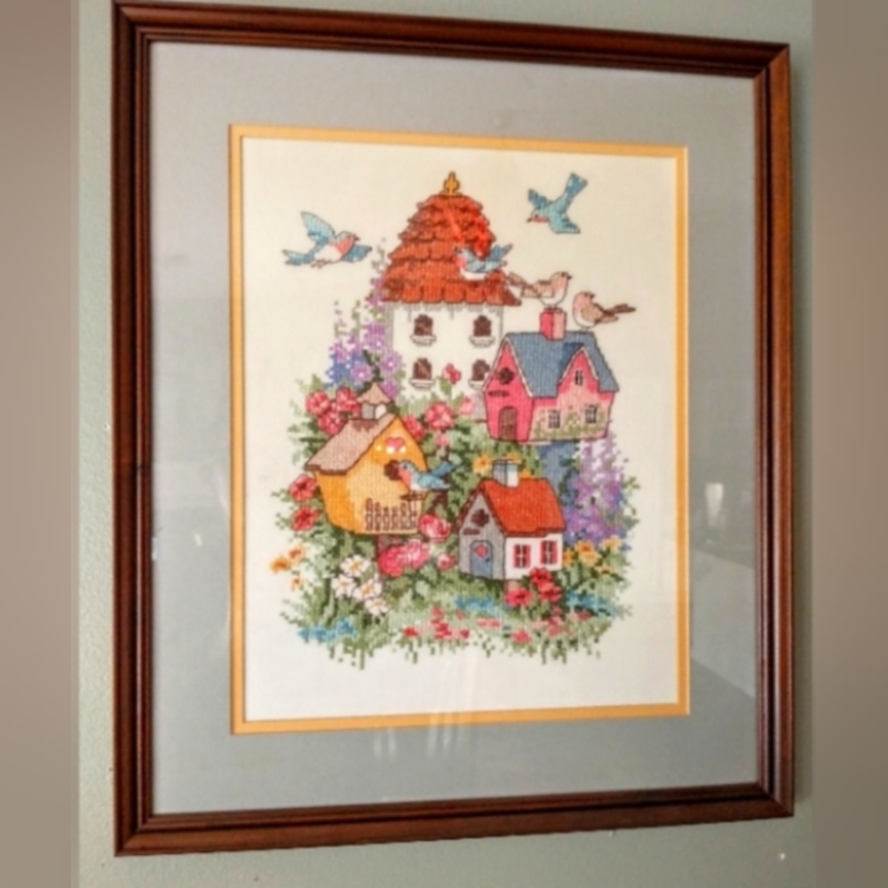 🐦NICE! Vintage Needlework/Crossstitch - Custom Framed 🖼️
